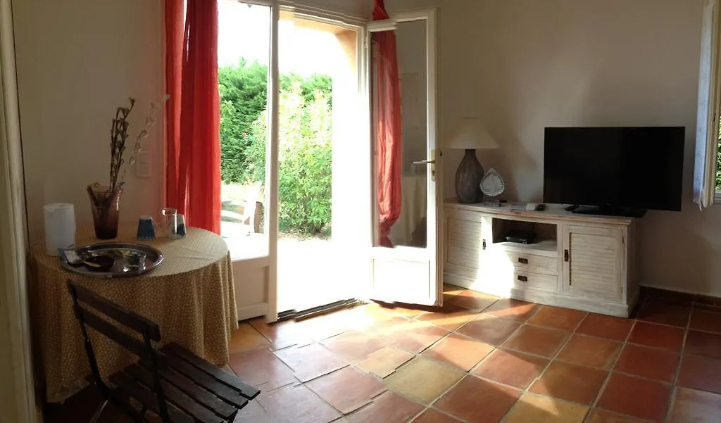 Clos Des Vignes Pampelonne Vineyard Ramatuelle Bed & Breakfast